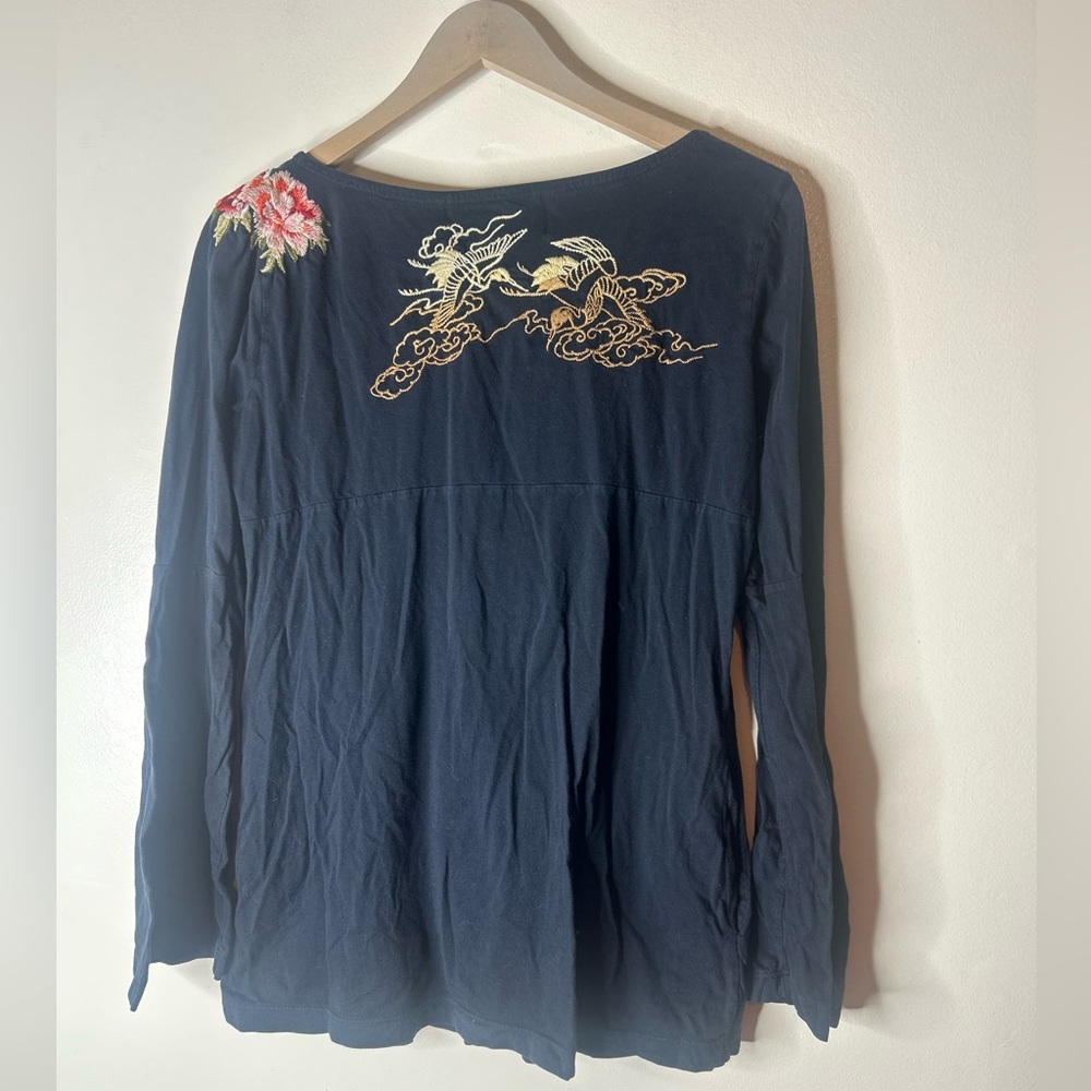 JWLA Long sleeve floral crane embroidered top - Picture 8 of 12